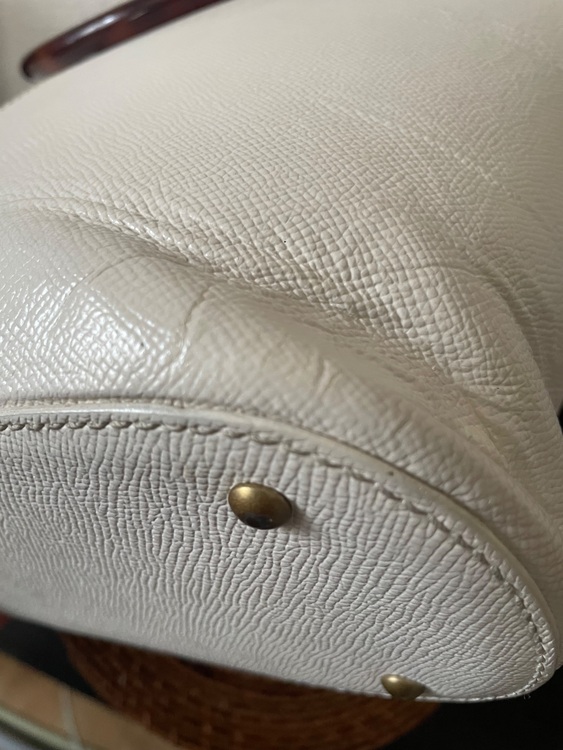 ココマーク　レザー　べっこうハンドル　ハンドバッグ（ブランドバッグ）の商品画像 - 査定依頼日：2025年7月11日 - 最高査定価格：90,000円