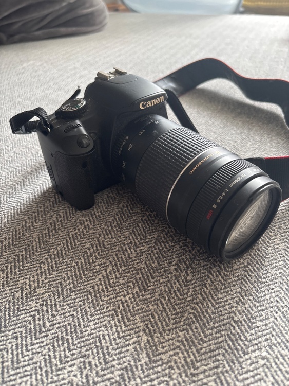 EOS kissx2（カメラ）の商品画像 - 査定依頼日：2026年4月20日 - 最高査定価格：8,000円