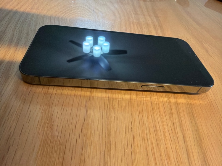 iPhone13pro512GB残債無し美品（スマホ）の商品画像 - 査定依頼日：2026年4月23日 - 最高査定価格：51,000円