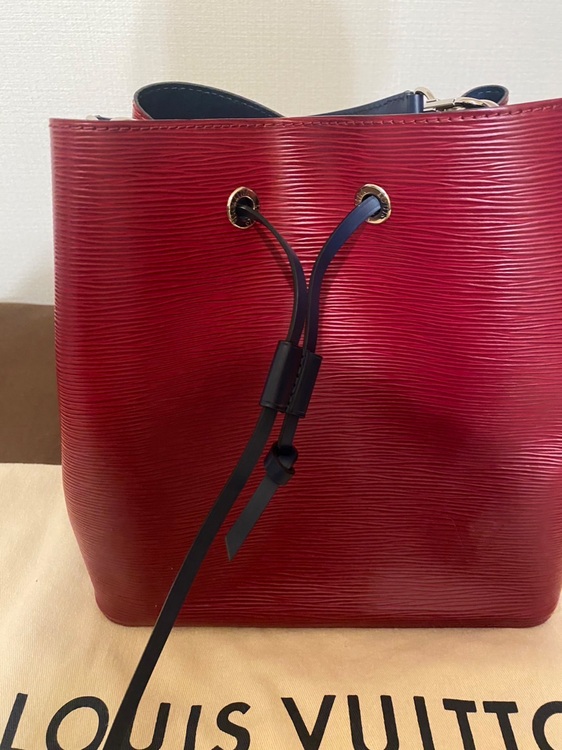 ネオノエ（ブランドバッグ）の商品画像 - 査定依頼日：2025年10月2日 - 最高査定価格：125,000円