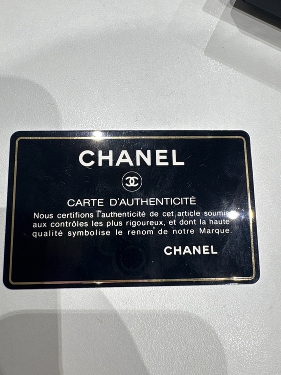 キャビアスキン　ココマーク長財布（ブランド財布・小物）の商品画像 - 査定依頼日：2026年4月5日 - 最高査定価格：25,000円