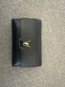 ルイヴィトン ポルトフォイユカプシーヌ（ブランド財布・小物）の商品画像 - 査定依頼日：2025年4月7日 - 最高査定価格：17,000円