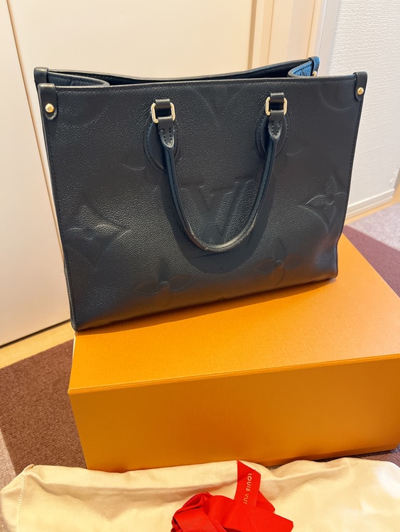 ルイヴィトン　オンザゴーMM 型番 M45595（ブランドバッグ）の商品画像 - 査定依頼日：2025年6月3日 - 最高査定価格：333,000円