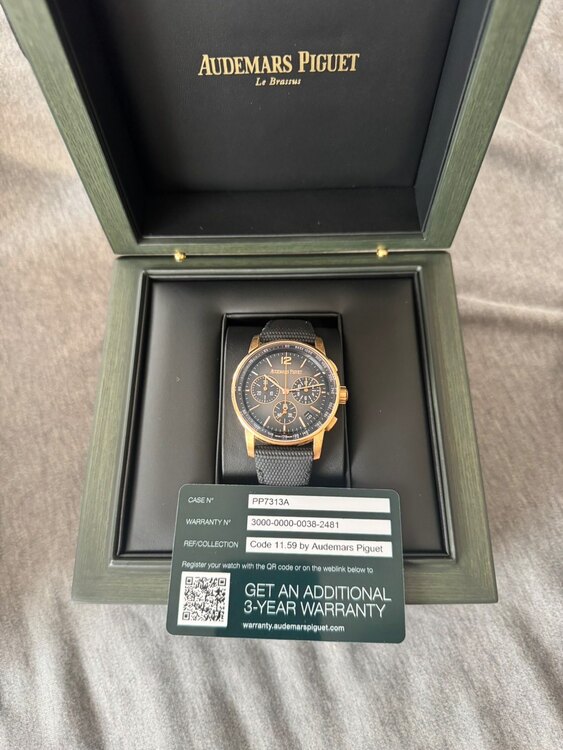 パテックフィリップ アニュアルカレンダー （高級時計）の商品画像 - 査定依頼日：2025年5月22日 - 最高査定価格：4,600,000円