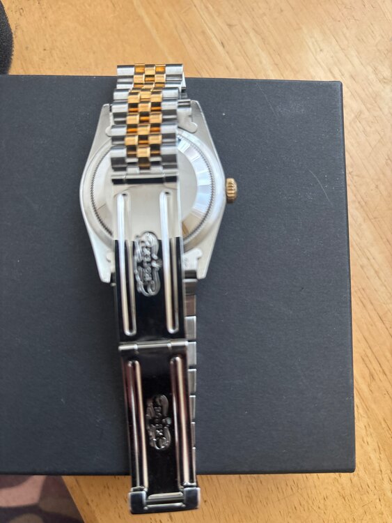 ロレックス デイトジャスト 1623（高級時計）の商品画像 - 査定依頼日：2025年3月23日 - 最高査定価格：900,000円