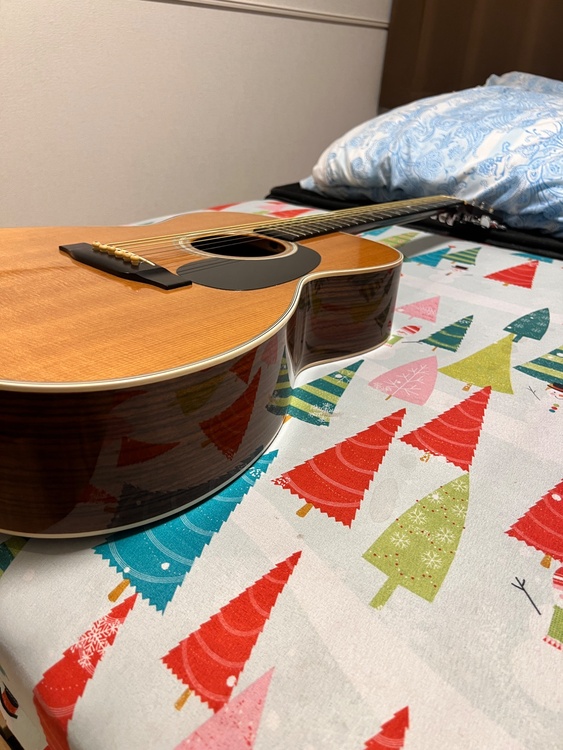 マーチン 000-28 1989/ 484191（ピアノ・楽器・PA機材）の商品画像 - 査定依頼日：2026年4月24日 - 最高査定価格：100,000円