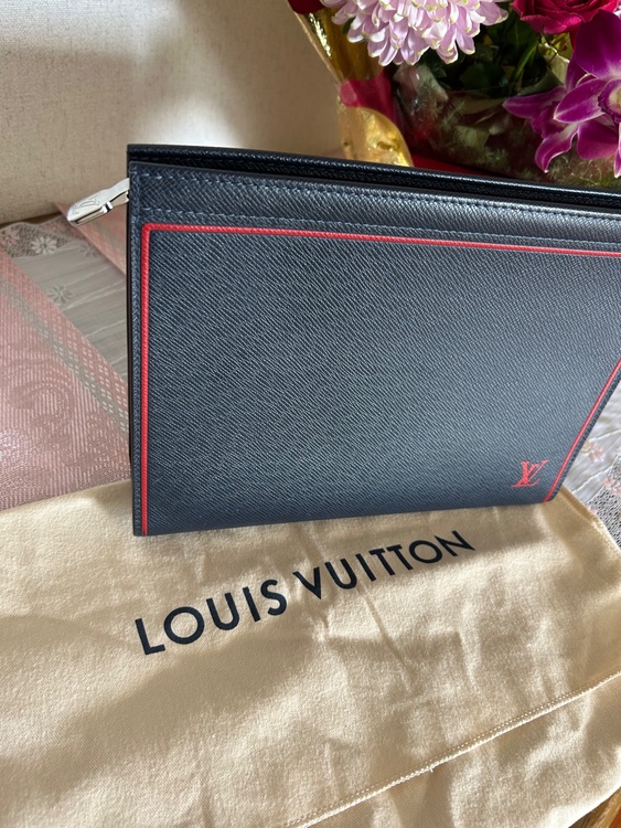 セカンドバック（ブランドバッグ）の商品画像 - 査定依頼日：2026年1月12日 - 最高査定価格：100,000円