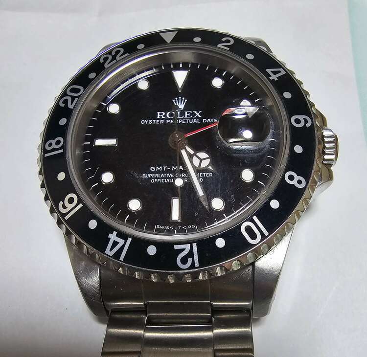 ロレックス GMTマスター 16700（高級時計）の商品画像 - 査定依頼日：2025年4月1日 - 最高査定価格：1,500,000円