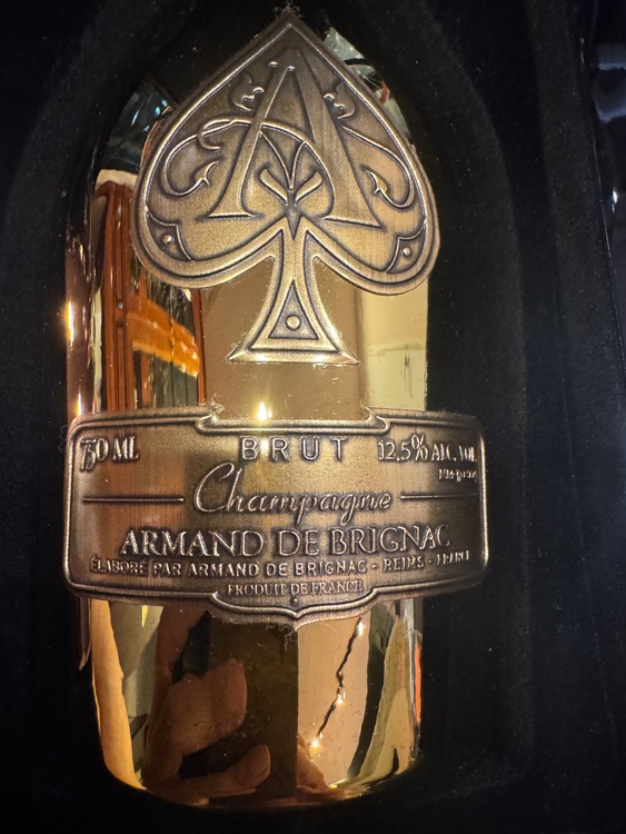 【1. アルマン・ド・ブリニャック ブラン・ド・ノワール 750ml】（お酒）の商品画像 - 査定依頼日：2026年7月20日 - 最高査定価格：60,000円