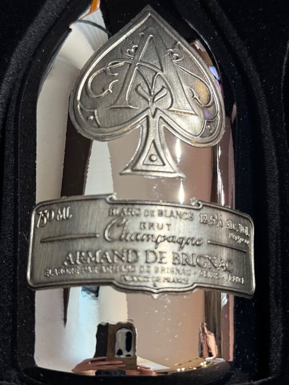 アルマンド　　ブランドブラン（お酒）の商品画像 - 査定依頼日：2025年6月29日 - 最高査定価格：160,000円