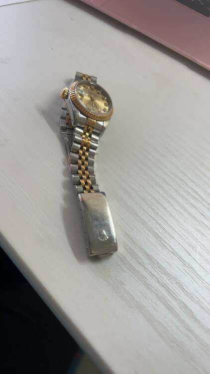 ロレックス デイトジャスト 62523D1（高級時計）の商品画像 - 査定依頼日：2025年2月6日 - 最高査定価格：620,000円