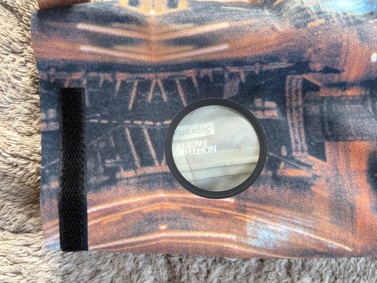 Supreme x The North Face Taped Seam Shel（古着・ファッション）の商品画像 - 査定依頼日：2025年12月28日 - 最高査定価格：40,000円