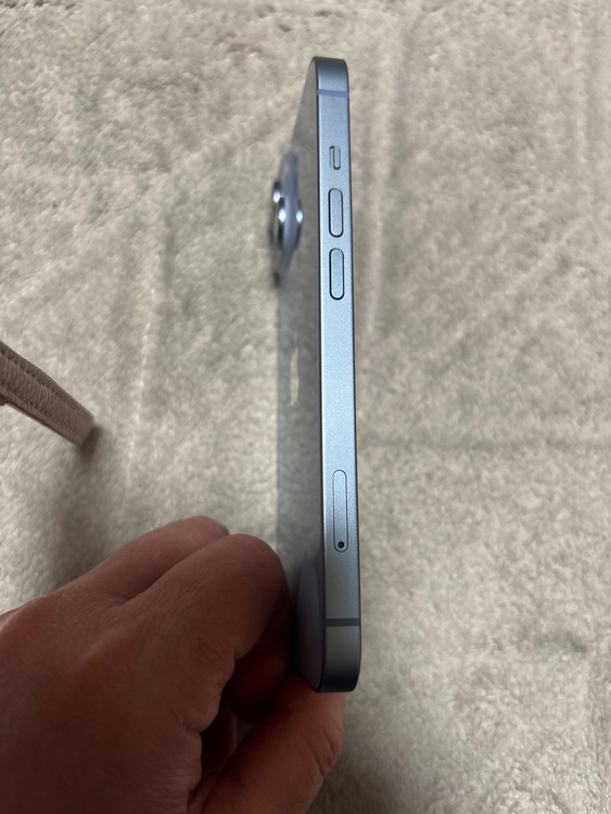 iPhone14（スマホ）の商品画像 - 査定依頼日：2026年3月6日 - 最高査定価格：47,000円