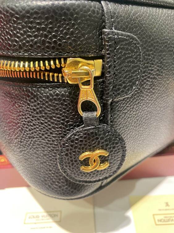 バニティ（ブランドバッグ）の商品画像 - 査定依頼日：2026年4月8日 - 最高査定価格：80,000円