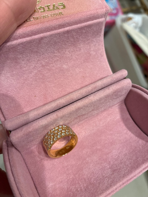 指輪　セット宝石　1.084ct（宝石）の商品画像 - 査定依頼日：2026年7月29日 - 最高査定価格：150,000円