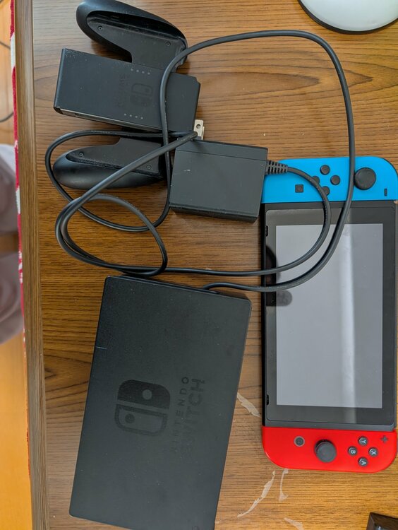 Switch（ゲーム機本体・ゲームソフト）の商品画像 - 査定依頼日：2026年1月30日 - 最高査定価格：5,000円