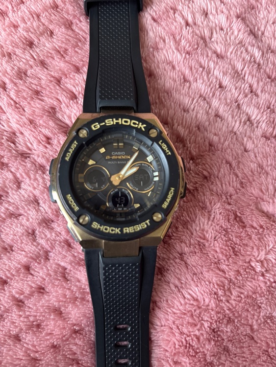 G-SHOCK その他 GST-W300GS（高級時計）の商品画像 - 査定依頼日：2025年10月13日 - 最高査定価格：6,000円