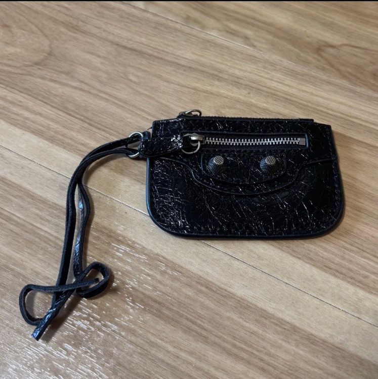 バレンシアガ  （ブランドバッグ）の商品画像 - 査定依頼日：2026年1月30日 - 最高査定価格：130,000円