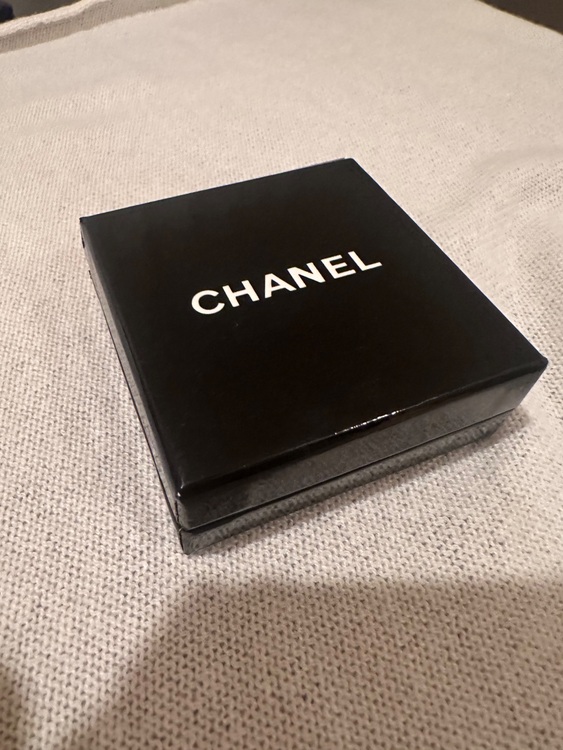 ヴィンテージピアス（古着・ファッション）の商品画像 - 査定依頼日：2025年9月18日 - 最高査定価格：30,000円