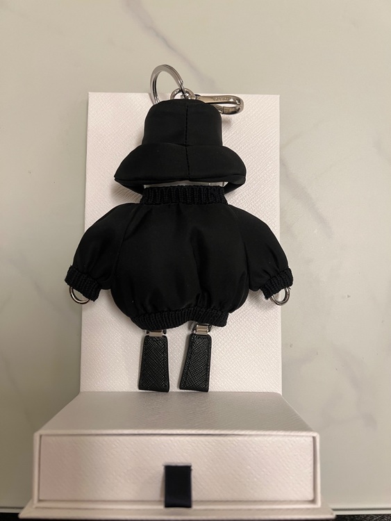 プラダ  （ブランドバッグ）の商品画像 - 査定依頼日：2025年10月11日 - 最高査定価格：80,000円