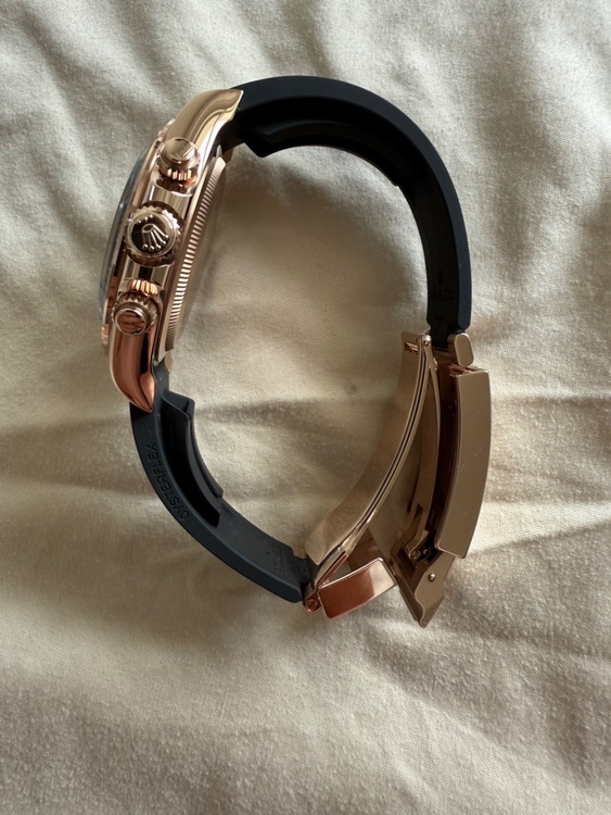 ロレックス デイトナ 126515lm（高級時計）の商品画像 - 査定依頼日：2025年10月25日 - 最高査定価格：7,000,000円