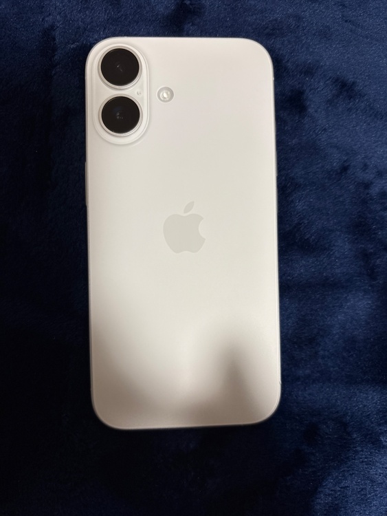 iPhone 16 128GB Softbank（スマホ）の商品画像 - 査定依頼日：2026年1月22日 - 最高査定価格：79,000円