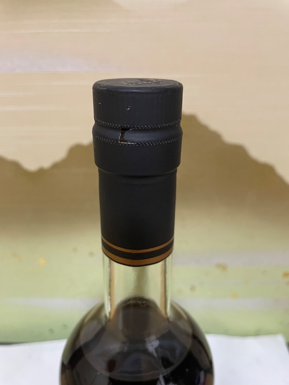 ジョージ・ T・スタッグ 2020（お酒）の商品画像 - 査定依頼日：2025年12月13日 - 最高査定価格：219,000円