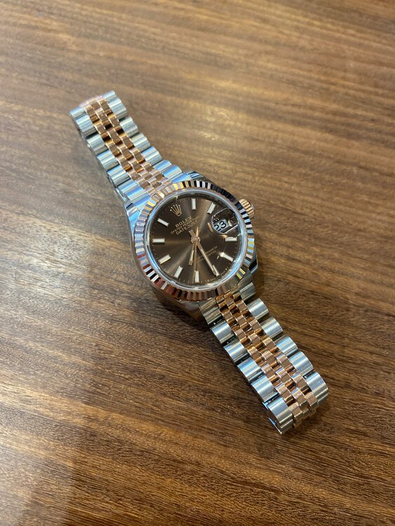 ロレックス デイトジャスト （高級時計）の商品画像 - 査定依頼日：2025年5月28日 - 最高査定価格：1,800,000円