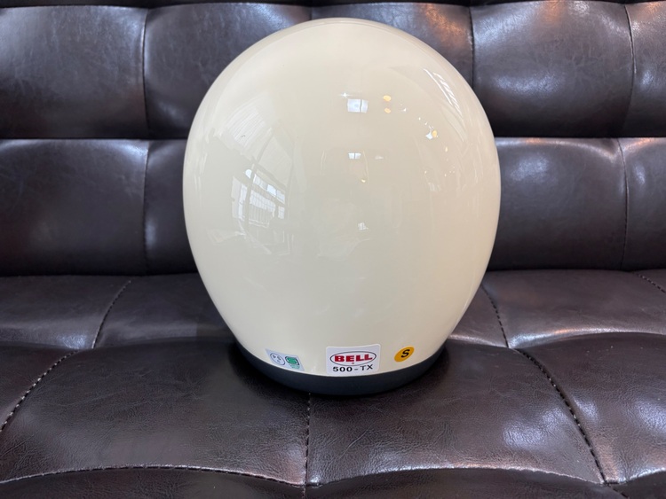 新品未使用品BELL 500-TXJ ジェットヘルメット　Sサイズ　アイボリー（バイク用品）の商品画像 - 査定依頼日：2025年11月7日 - 最高査定価格：15,000円