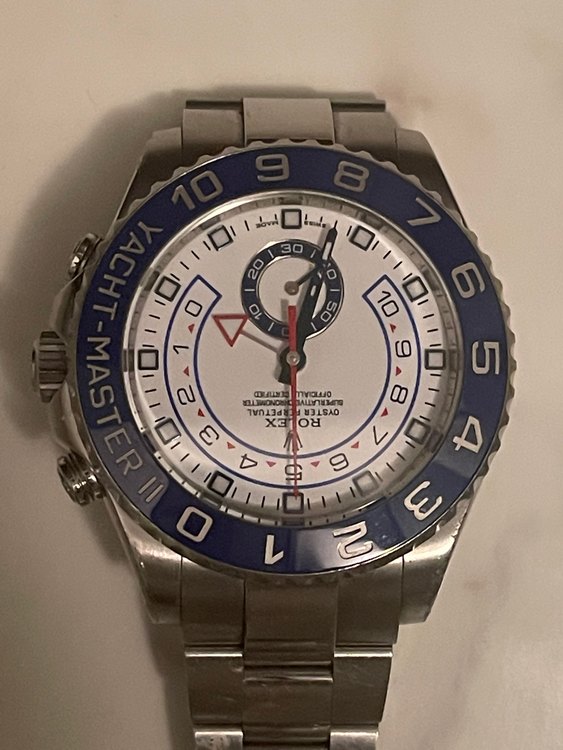 ヨットマスターⅡ（高級時計）の商品画像 - 査定依頼日：2022年11月20日 - 最高査定価格：2,050,000円