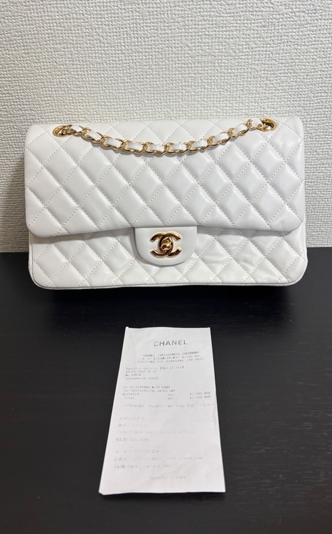 シャネル　バッグ　マトラッセ　ホワイト　ゴールド（ブランドバッグ）の商品画像 - 査定依頼日：2025年10月17日 - 最高査定価格：700,000円