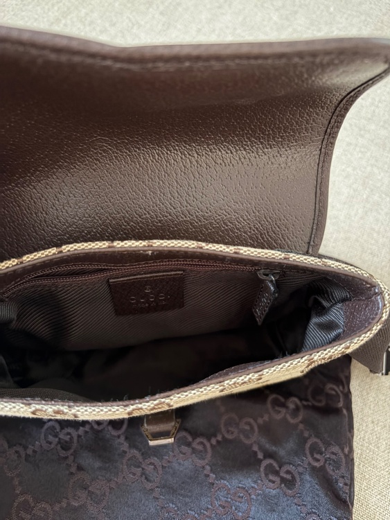 GUCCIのヴィンテージ GGキャンバス・ウエストバッグ（ブランドバッグ）の商品画像 - 査定依頼日：2026年10月6日 - 最高査定価格：46,000円