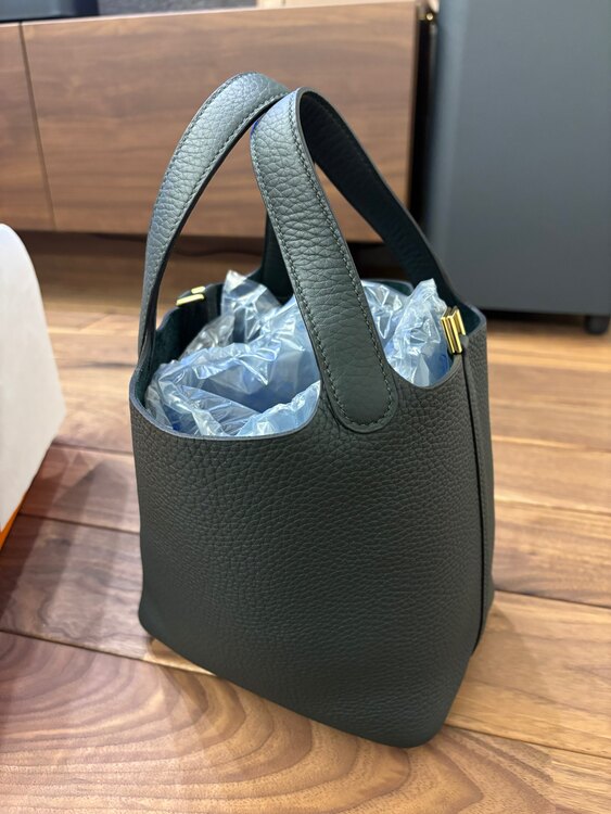 エルメス ピコタン （ブランドバッグ）の商品画像 - 査定依頼日：2025年5月27日 - 最高査定価格：540,000円