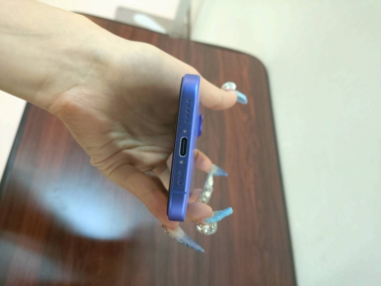 iPhone iPhone 16 128GB SIMフリー（スマホ）の商品画像 - 査定依頼日：2026年9月11日 - 最高査定価格：85,500円
