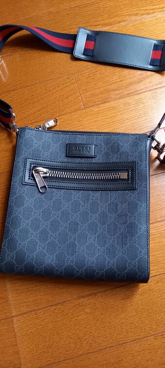 ショルダーバッグ（ブランドバッグ）の商品画像 - 査定依頼日：2025年6月3日 - 最高査定価格：70,000円