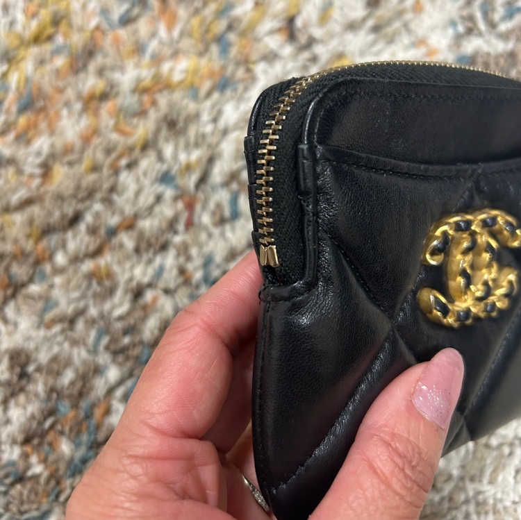 コインパース（ブランド財布・小物）の商品画像 - 査定依頼日：2025年8月28日 - 最高査定価格：30,000円