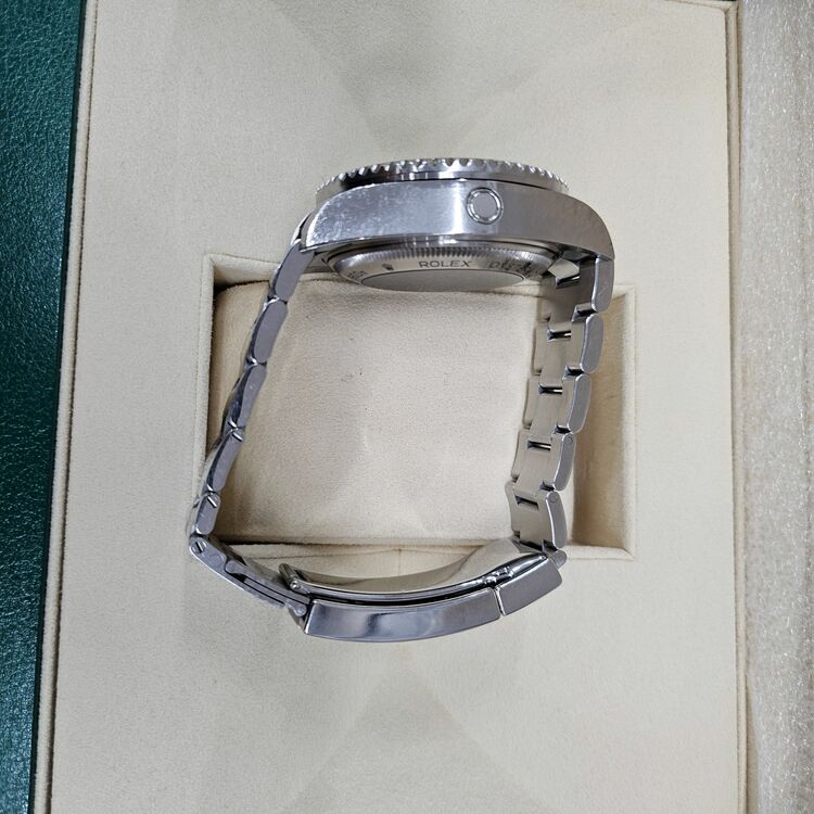 126660（高級時計）の商品画像 - 査定依頼日：2025年7月15日 - 最高査定価格：1,850,000円