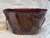 ルイヴィトン ネヴァーフル （ブランドバッグ）の商品画像 - 査定依頼日：2025年12月24日 - 最高査定価格：65,000円