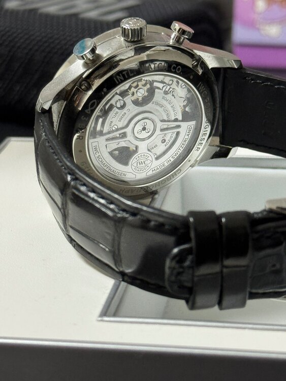 クロノグラフ（高級時計）の商品画像 - 査定依頼日：2025年5月25日 - 最高査定価格：600,000円