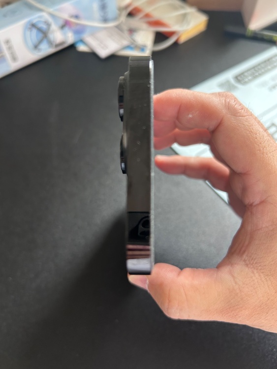 iPhone iPhone 14 Pro Max 256GB Softbank（スマホ）の商品画像 - 査定依頼日：2026年7月31日 - 最高査定価格：83,000円
