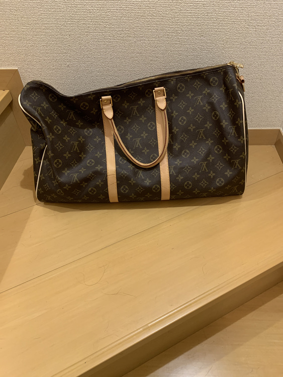 旅行用カバン（ブランドバッグ）の商品画像 - 査定依頼日：2022年5月3日 - 最高査定価格：45,000円