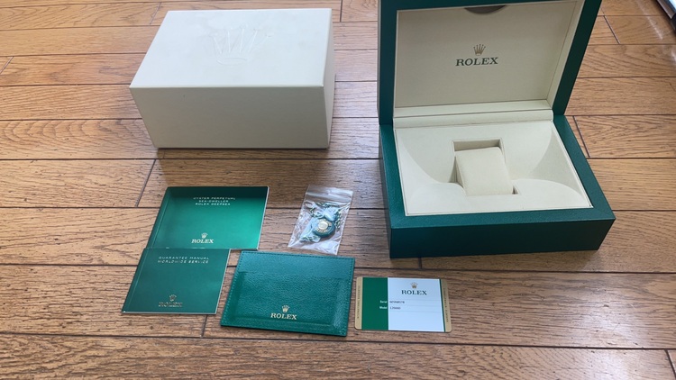 ロレックス シードゥエラー 12666（高級時計）の商品画像 - 査定依頼日：2025年8月22日 - 最高査定価格：1,850,000円