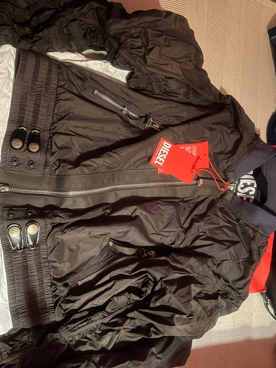 G-NOAK ジャケット（古着・ファッション）の商品画像 - 査定依頼日：2025年11月26日 - 最高査定価格：4,000円