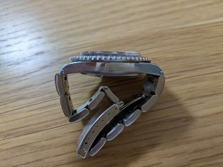 ロレックス GMTマスター 2601266（高級時計）の商品画像 - 査定依頼日：2025年11月15日 - 最高査定価格：2,000,000円