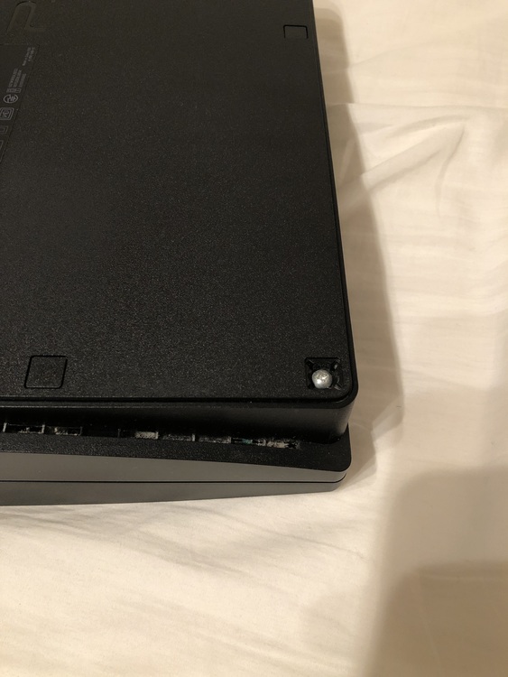 PS3 CECH-3000A（ゲーム機本体・ゲームソフト）の商品画像 - 査定依頼日：2021年4月19日 - 最高査定価格：3,000円