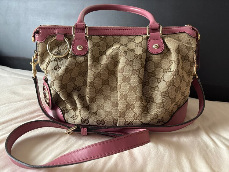 グッチ  （ブランドバッグ）の商品画像 - 査定依頼日：2025年5月26日 - 最高査定価格：40,000円