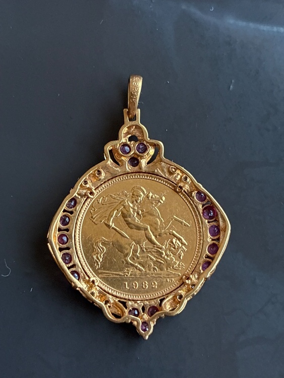 エリザベスIIコイン（金・貴金属）の商品画像 - 査定依頼日：2026年1月26日 - 最高査定価格：189,000円