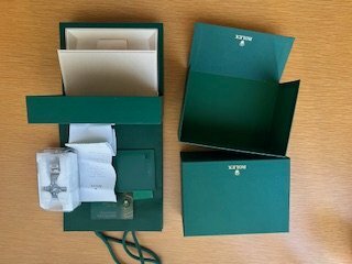 ロレックス ヨットマスター 226627（高級時計）の商品画像 - 査定依頼日：2026年5月7日 - 最高査定価格：4,070,000円