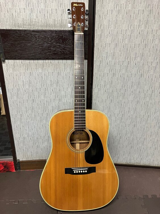 Morris W-20 アコースティックギター（ピアノ・楽器・PA機材）の商品画像 - 査定依頼日：2024年11月15日