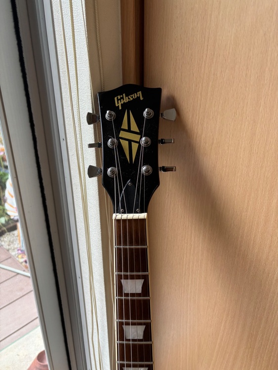 レスポール（ピアノ・楽器・PA機材）の商品画像 - 査定依頼日：2025年10月8日 - 最高査定価格：2,000円